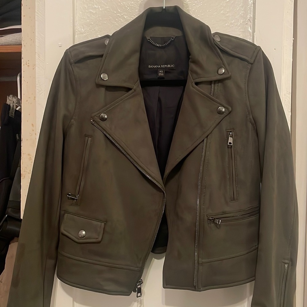 XS OLIVE GREEN SUEDE MOTO JACKET BANANA REPUBLIC - Picture 8 of 8